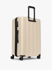 Evry Large Luggage in Polka Dot