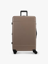 Hue Large Luggage in Chocolate