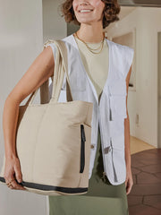Luka Expandable Laptop Tote in Oatmeal