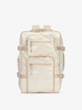 Terra 26L Laptop Duffel Backpack in White Sands
