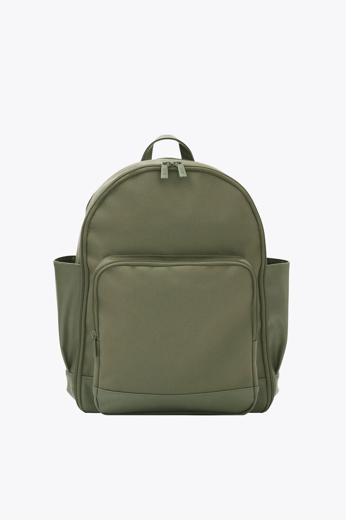 The Travel Backpack in Olive