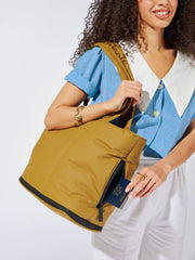 Luka Expandable Laptop Tote in Khaki