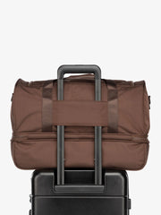 Stevyn Duffel Bag with Shoe Compartment in Walnut