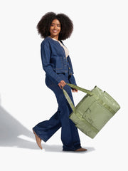 Terra 35L Water Resistant Zip Tote Bag in Juniper